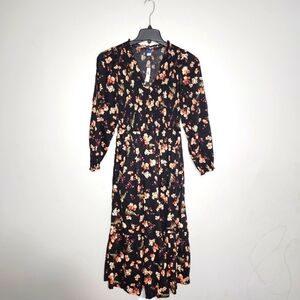 Old navy women's maxi floral dress size XS black smocked chest long slee…